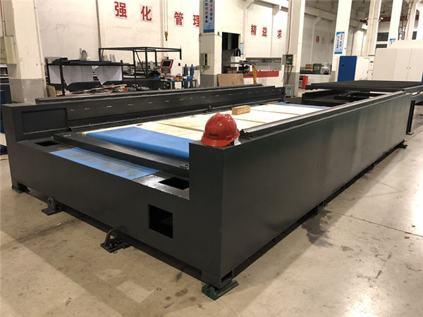 profesionálny laserový rezač plechov a rúrok na rezanie rúrok