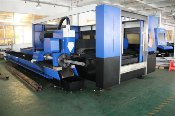 laserové rezacie zariadenie cypcut 3d, laserová vlnová dĺžka 1070 nm